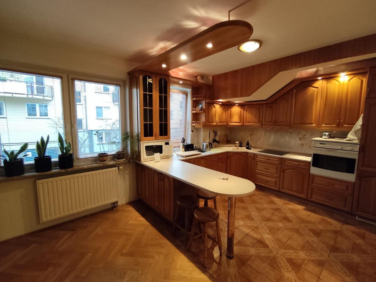 Classic Apartament Metro Kabaty Βαρσοβία Εξωτερικό φωτογραφία