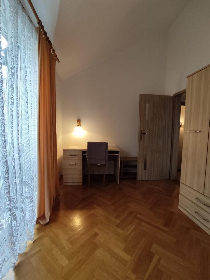 Classic Apartament Metro Kabaty Βαρσοβία Εξωτερικό φωτογραφία
